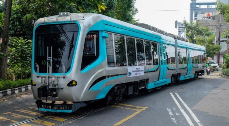 Bukan Produk Impor, Trem Otonom ITB-INKA Gunakan AI dan Baterai 200 kWh